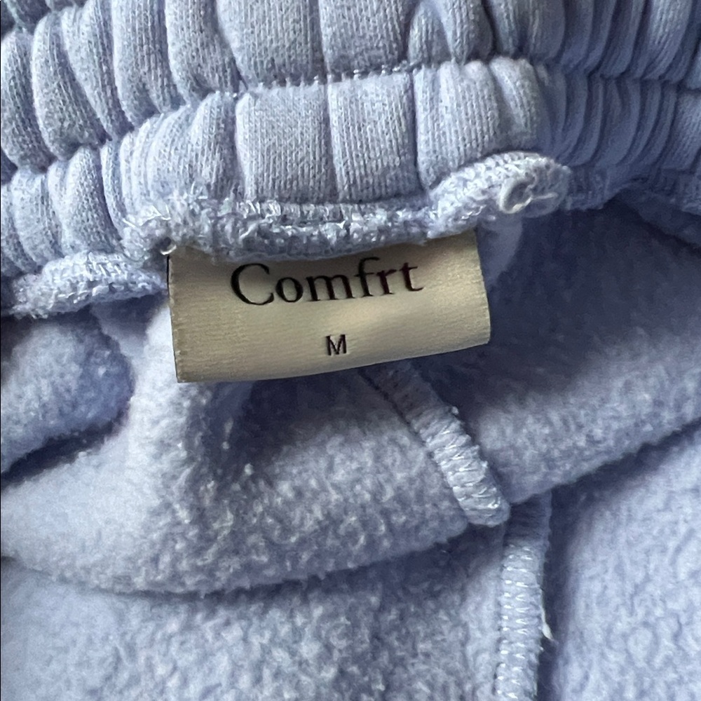 Comfrt Collection Pastel Edit Periwinkle Joggers. Size Medium - Picture 2 of 11